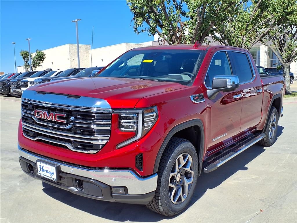 2026 GMC Sierra 1500 SLT Crew Cab Short Box 4WD