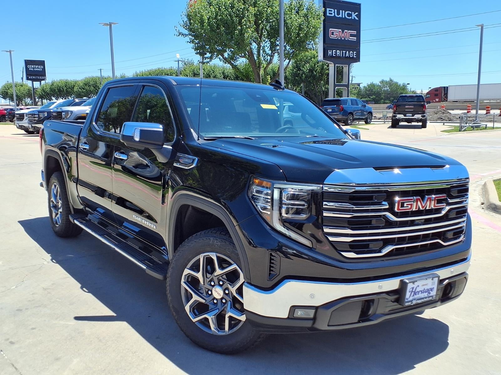 2026 GMC Sierra 1500 SLT Crew Cab Short Box 4WD