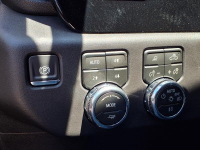 2026 GMC Sierra 1500 SLT Crew Cab Short Box 4WD