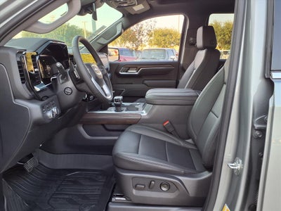 2026 GMC Sierra 1500 SLT Crew Cab Short Box 4WD