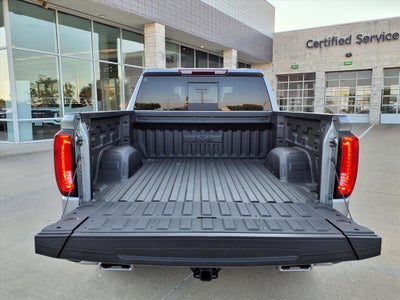 2026 GMC Sierra 1500 SLT Crew Cab Short Box 4WD