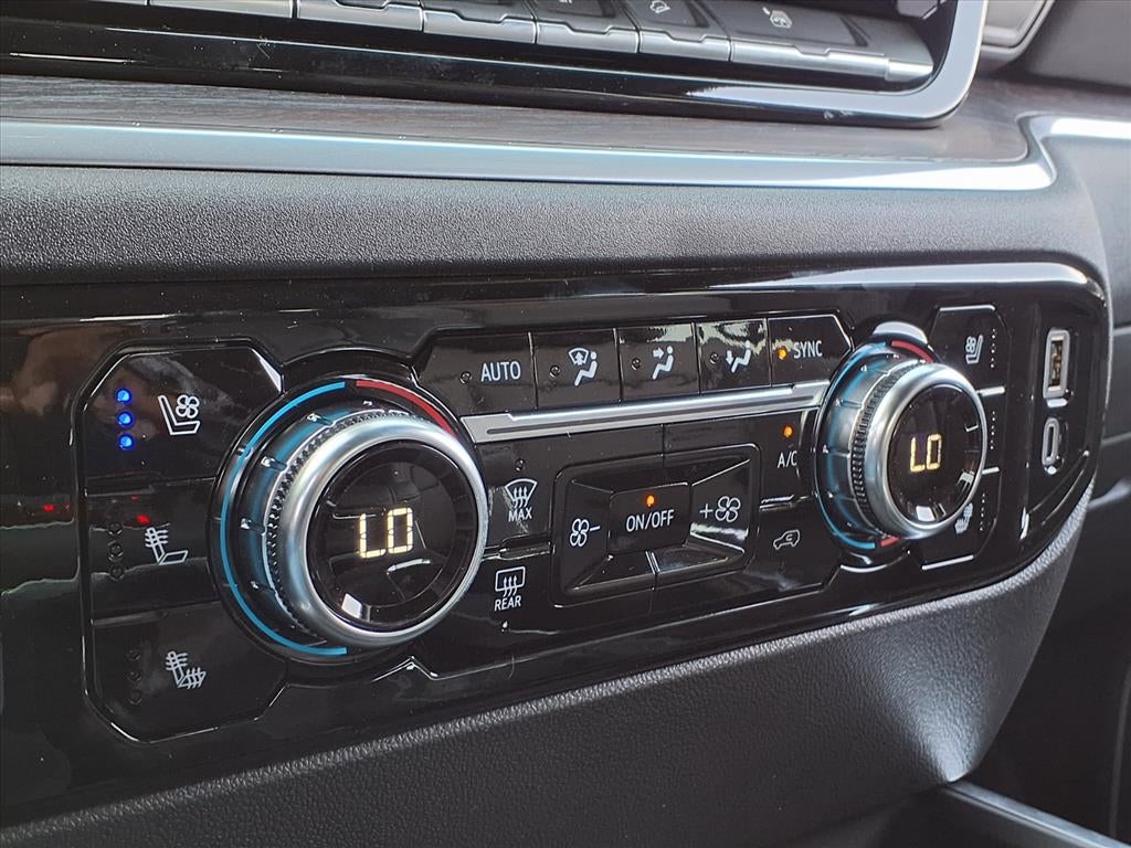 2026 GMC Sierra 1500 SLT Crew Cab Short Box 4WD