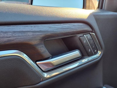 2026 GMC Sierra 1500 SLT Crew Cab Short Box 4WD