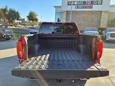 2026 GMC Sierra 1500 SLT Crew Cab Short Box 4WD