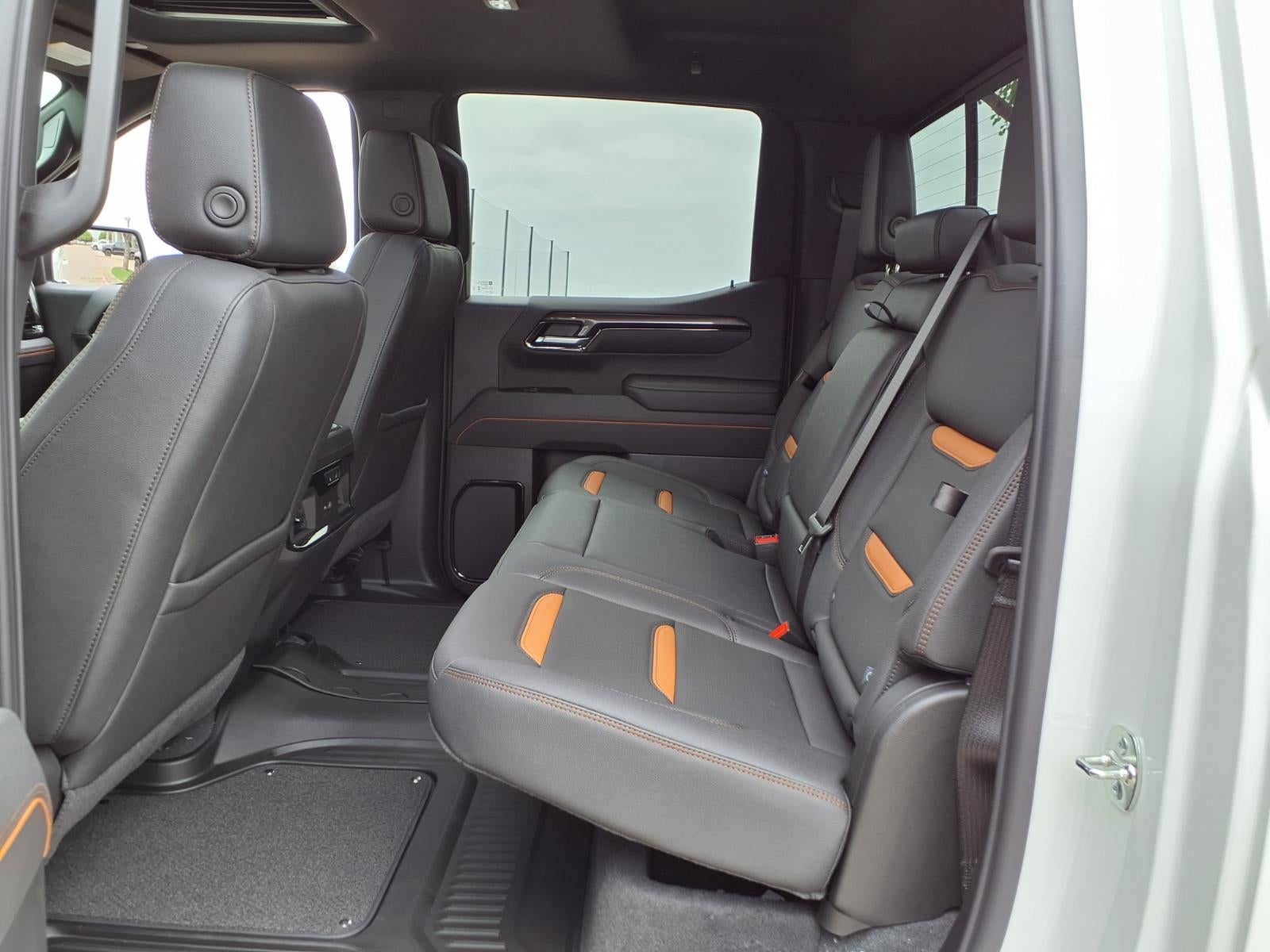 2026 GMC Sierra 1500 AT4 Crew Cab Short Box 4WD