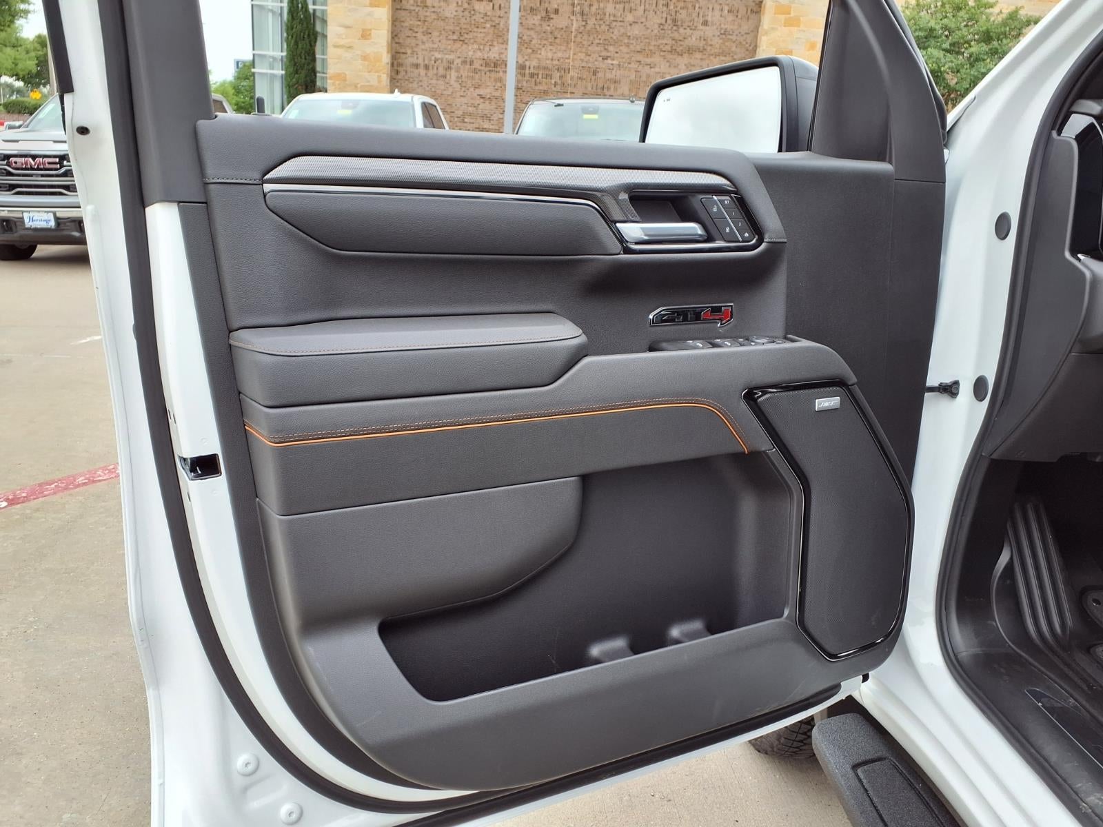 2026 GMC Sierra 1500 AT4 Crew Cab Short Box 4WD