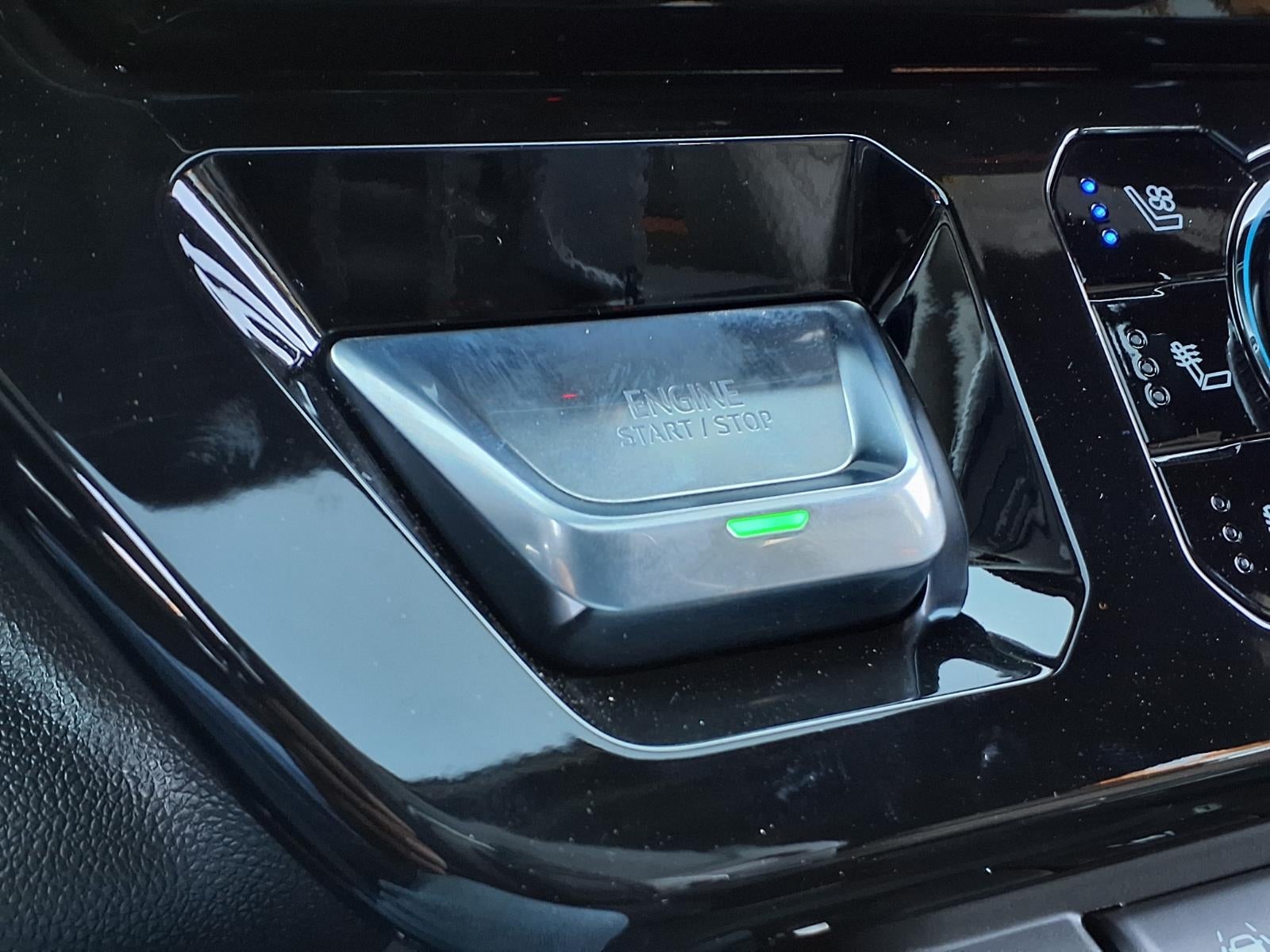 2026 GMC Sierra 1500 AT4 Crew Cab Short Box 4WD