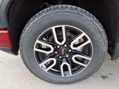 2026 GMC Sierra 1500 AT4 Crew Cab Short Box 4WD