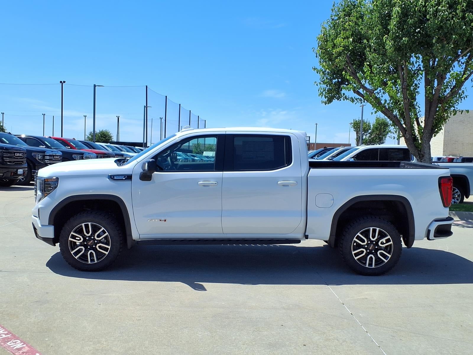 2026 GMC Sierra 1500 AT4 Crew Cab Short Box 4WD