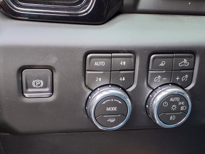 2026 GMC Sierra 1500 AT4 Crew Cab Short Box 4WD