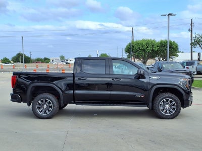 2026 GMC Sierra 1500 AT4 Crew Cab Short Box 4WD