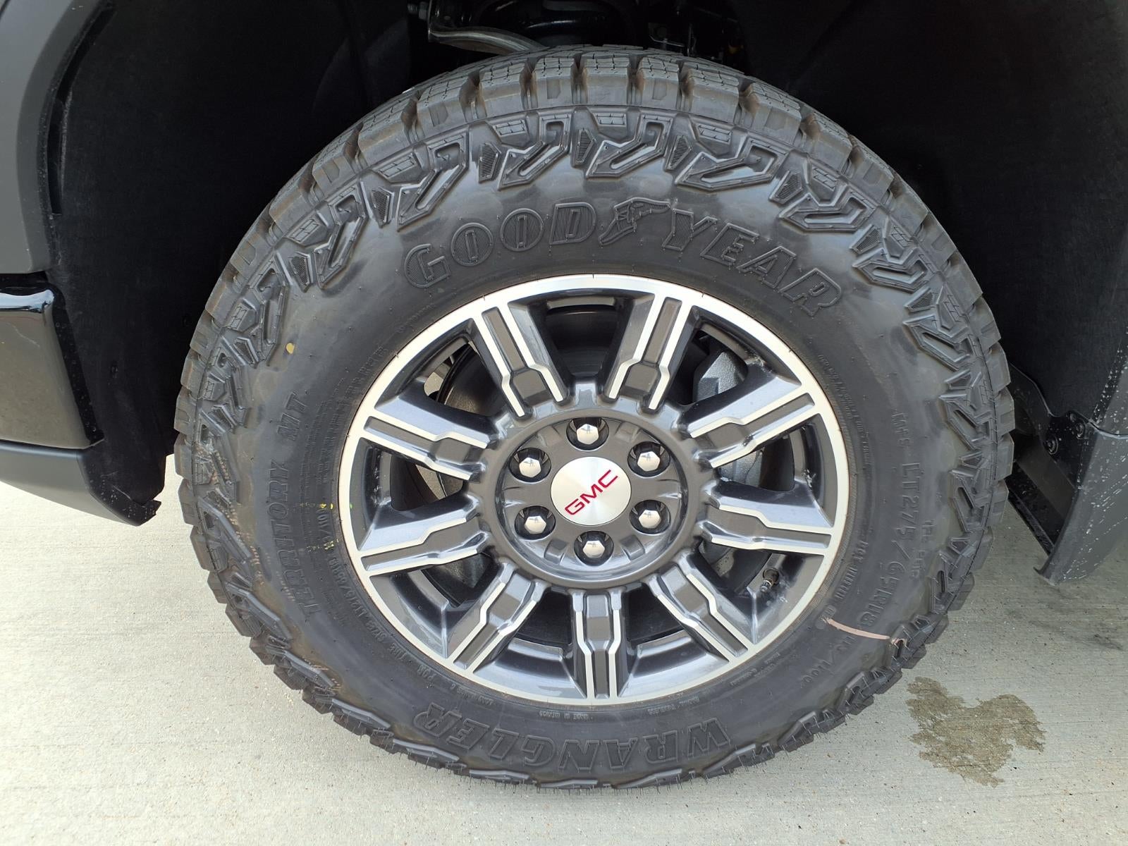 2026 GMC Sierra 1500 AT4 Crew Cab Short Box 4WD