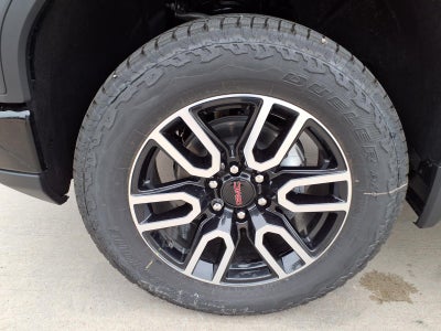 2026 GMC Sierra 1500 AT4 Crew Cab Short Box 4WD
