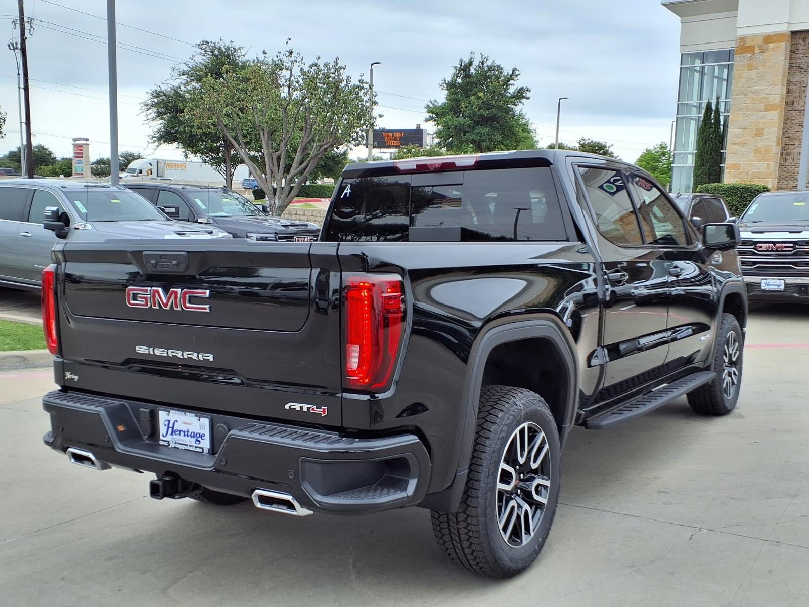2026 GMC Sierra 1500 AT4 Crew Cab Short Box 4WD
