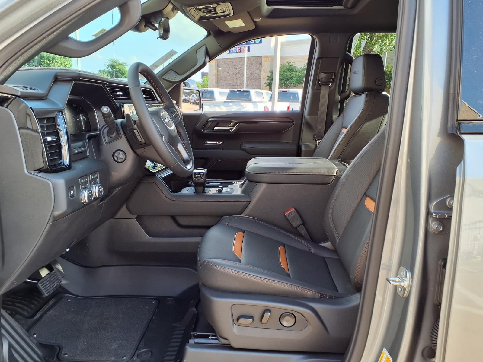 2026 GMC Sierra 1500 AT4 Crew Cab Short Box 4WD
