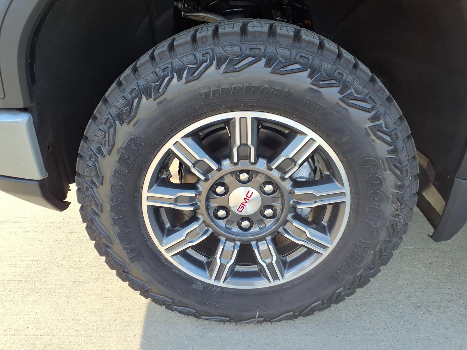 2026 GMC Sierra 1500 AT4 Crew Cab Short Box 4WD