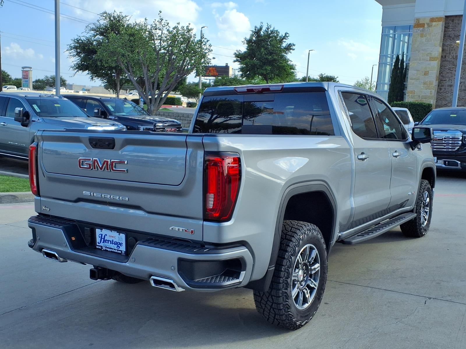 2026 GMC Sierra 1500 AT4 Crew Cab Short Box 4WD