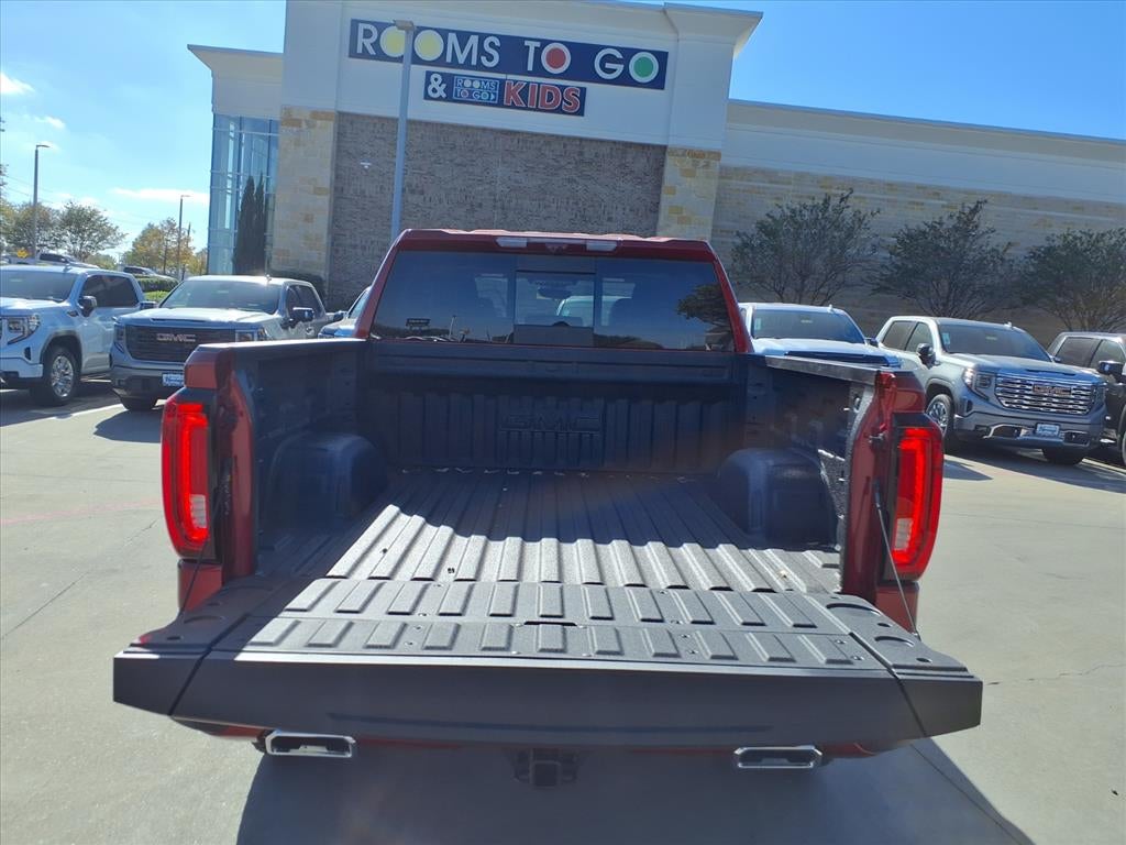 2026 GMC Sierra 1500 AT4 Crew Cab Short Box 4WD