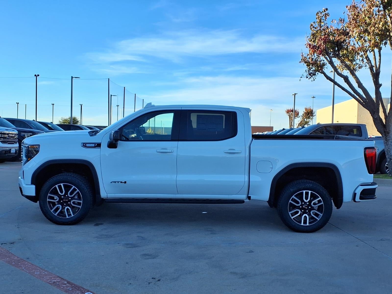 2026 GMC Sierra 1500 AT4 Crew Cab Short Box 4WD