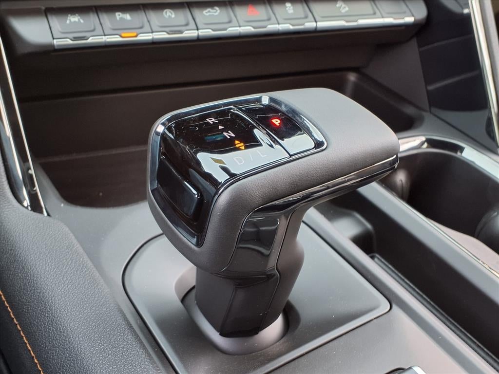 2026 GMC Sierra 1500 AT4 Crew Cab Short Box 4WD