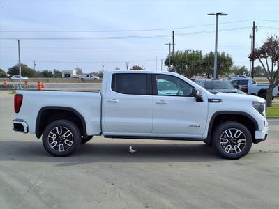 2026 GMC Sierra 1500 AT4 Crew Cab Short Box 4WD