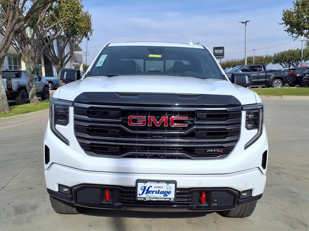 2026 GMC Sierra 1500 AT4 Crew Cab Short Box 4WD