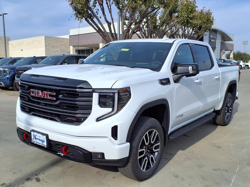 2026 GMC Sierra 1500 AT4 Crew Cab Short Box 4WD