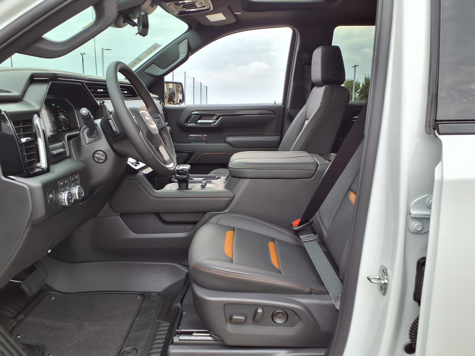 2026 GMC Sierra 1500 AT4 Crew Cab Short Box 4WD