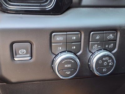 2026 GMC Sierra 1500 AT4 Crew Cab Short Box 4WD