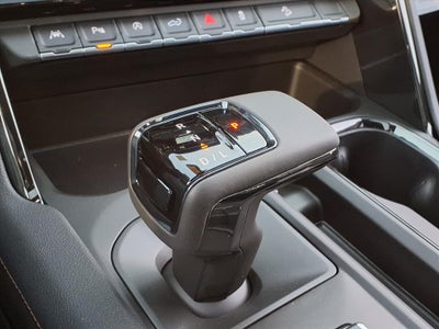 2026 GMC Sierra 1500 AT4 Crew Cab Short Box 4WD