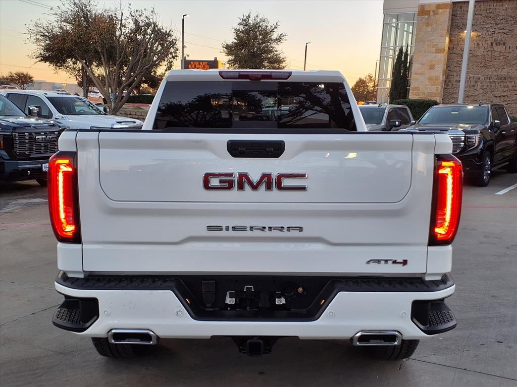 2026 GMC Sierra 1500 AT4 Crew Cab Short Box 4WD
