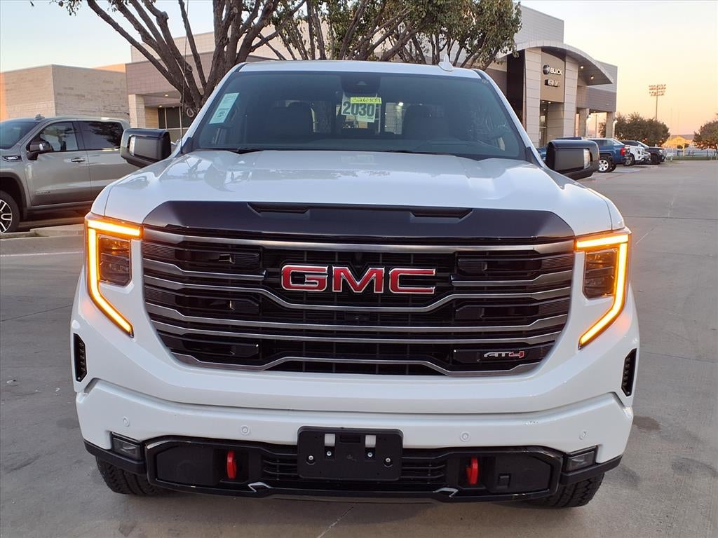 2026 GMC Sierra 1500 AT4 Crew Cab Short Box 4WD