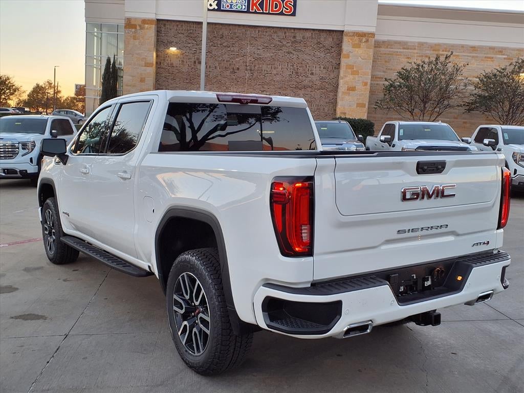 2026 GMC Sierra 1500 AT4 Crew Cab Short Box 4WD