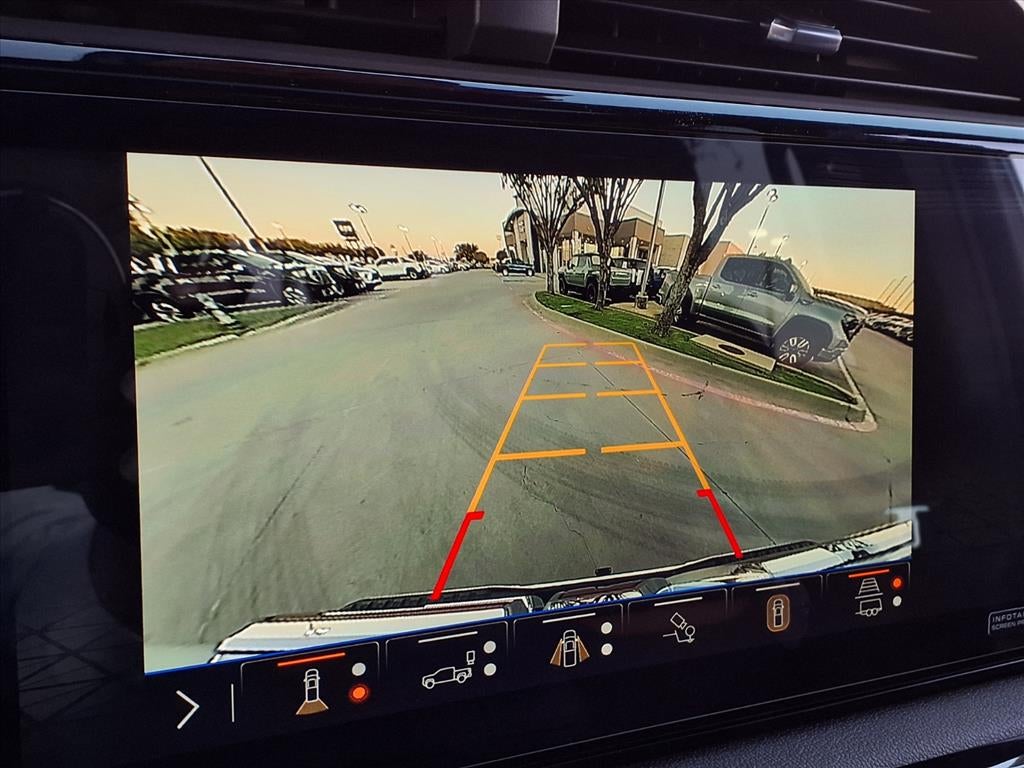 2026 GMC Sierra 1500 AT4 Crew Cab Short Box 4WD