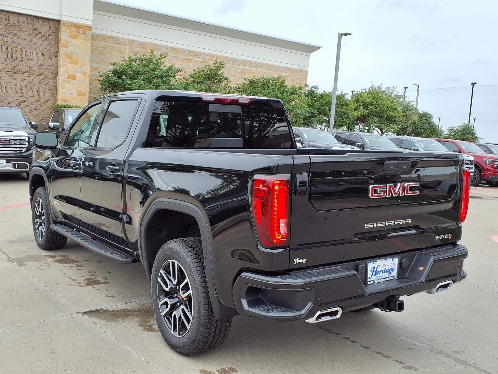 2026 GMC Sierra 1500 AT4 Crew Cab Short Box 4WD