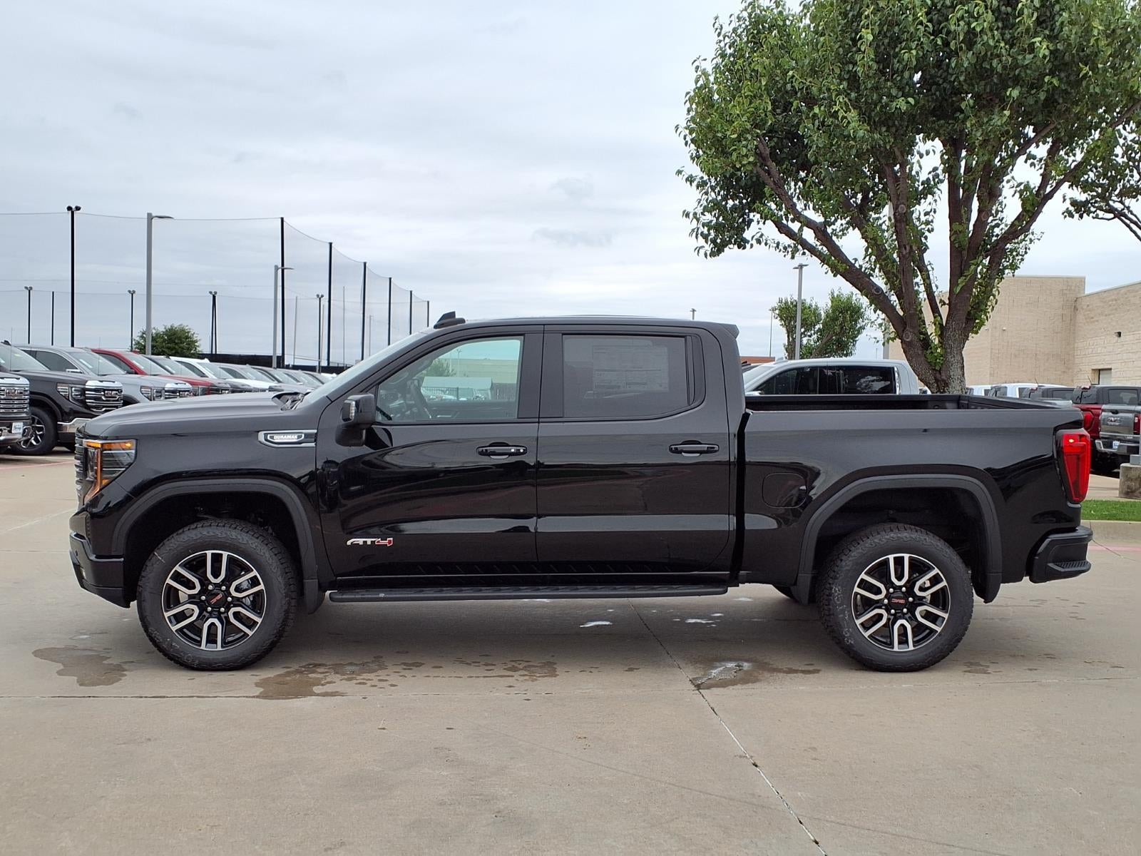 2026 GMC Sierra 1500 AT4 Crew Cab Short Box 4WD