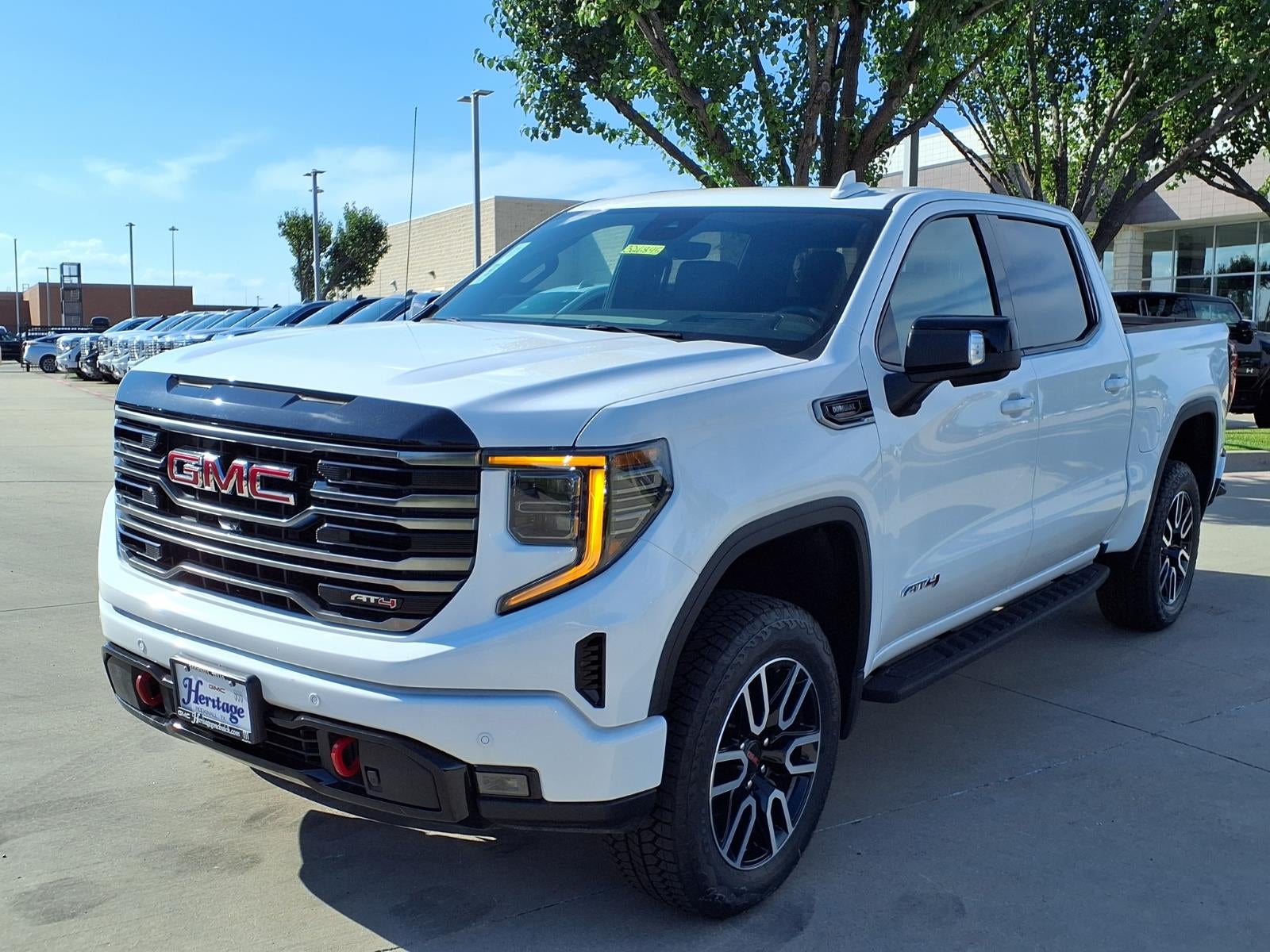 2026 GMC Sierra 1500 AT4 Crew Cab Short Box 4WD
