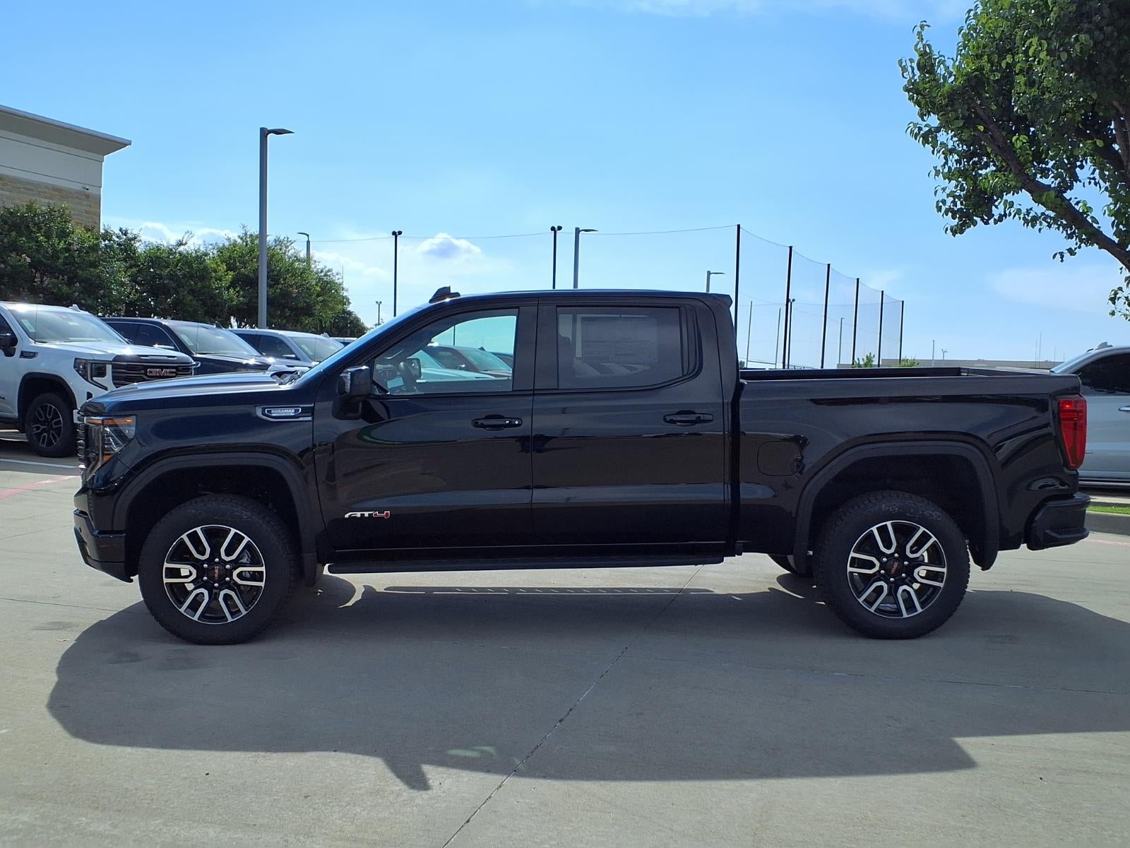 2026 GMC Sierra 1500 AT4 Crew Cab Short Box 4WD
