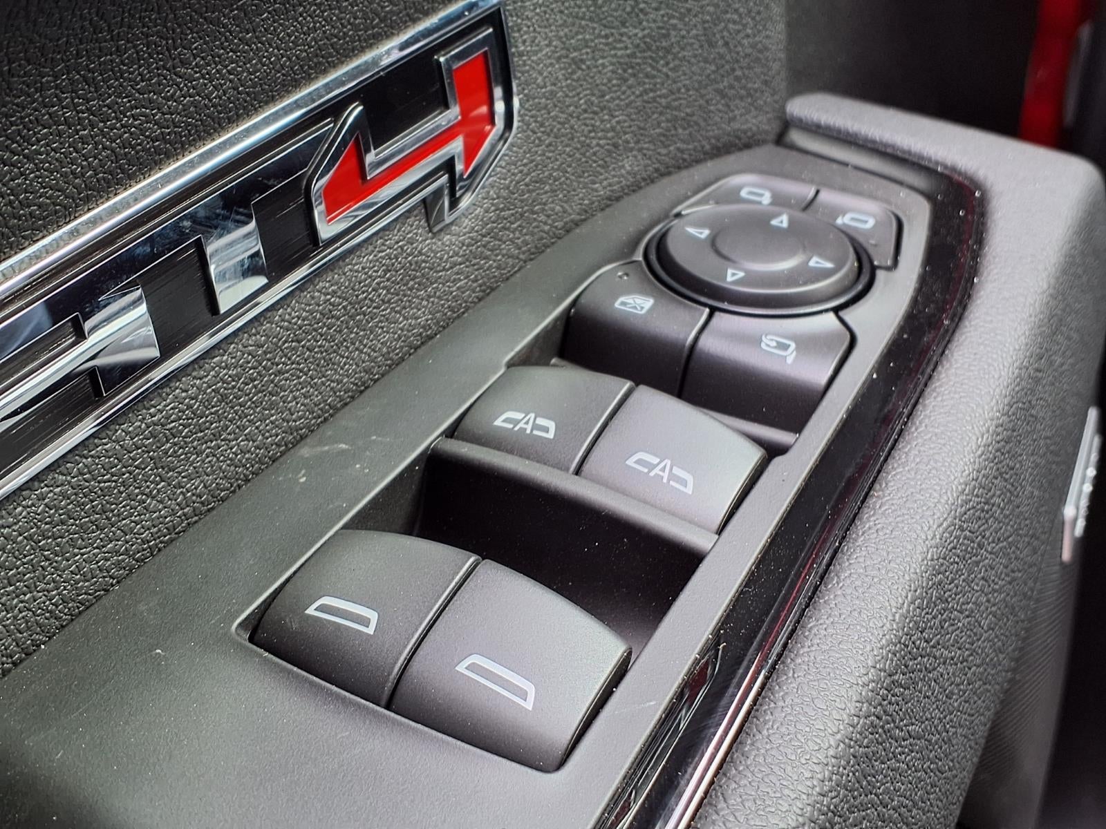 2026 GMC Sierra 1500 AT4 Crew Cab Short Box 4WD