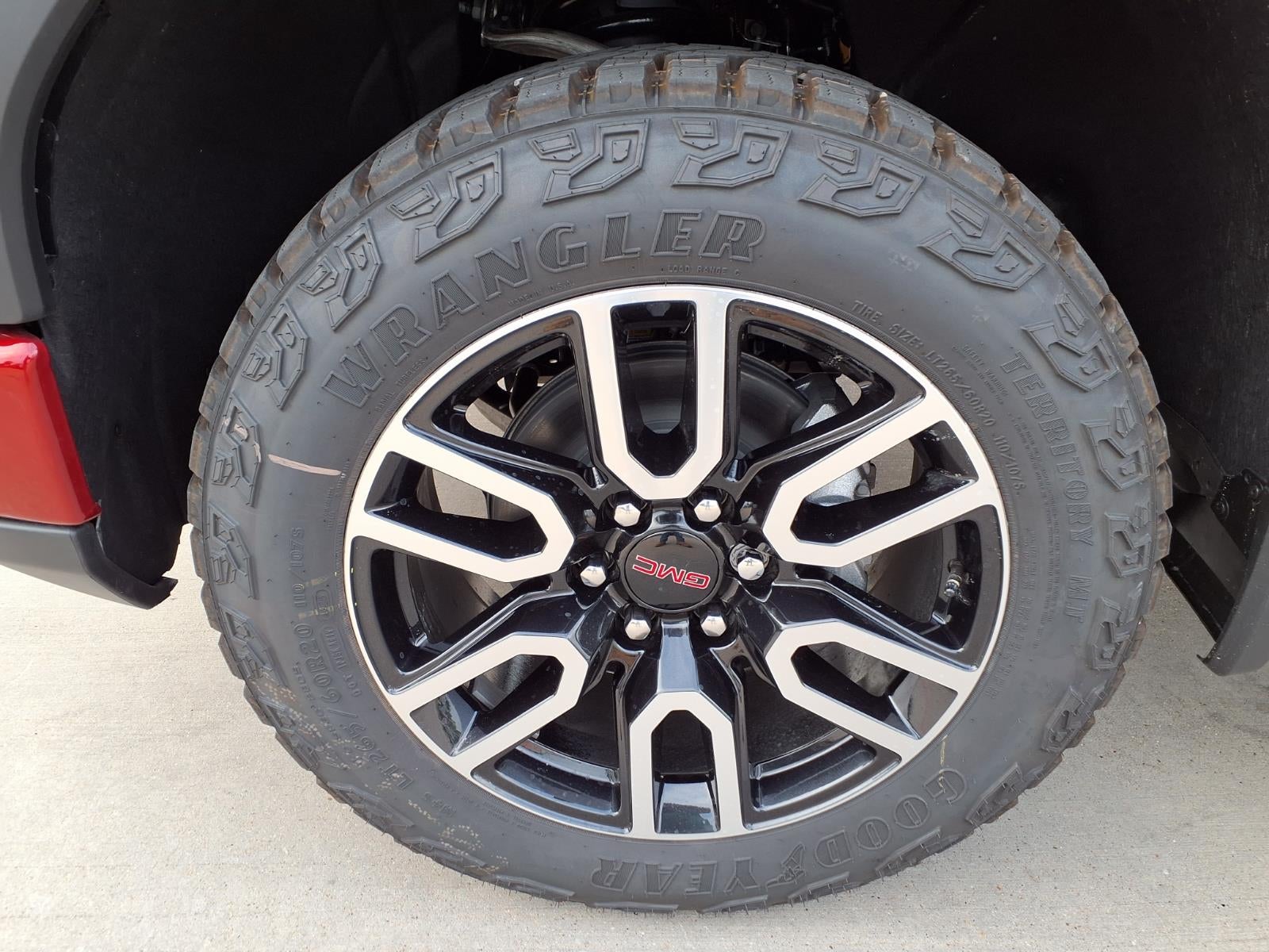 2026 GMC Sierra 1500 AT4 Crew Cab Short Box 4WD