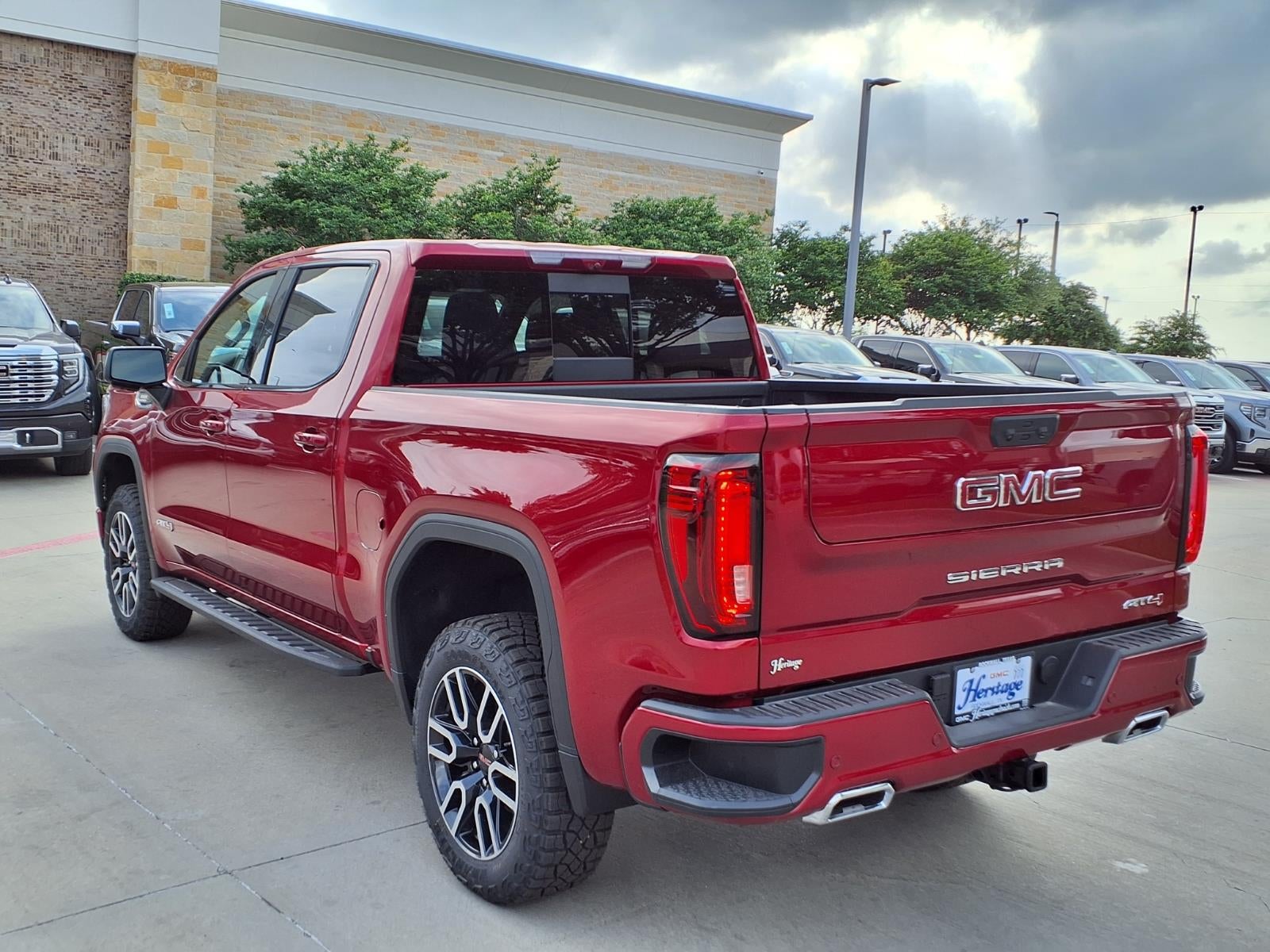 2026 GMC Sierra 1500 AT4 Crew Cab Short Box 4WD