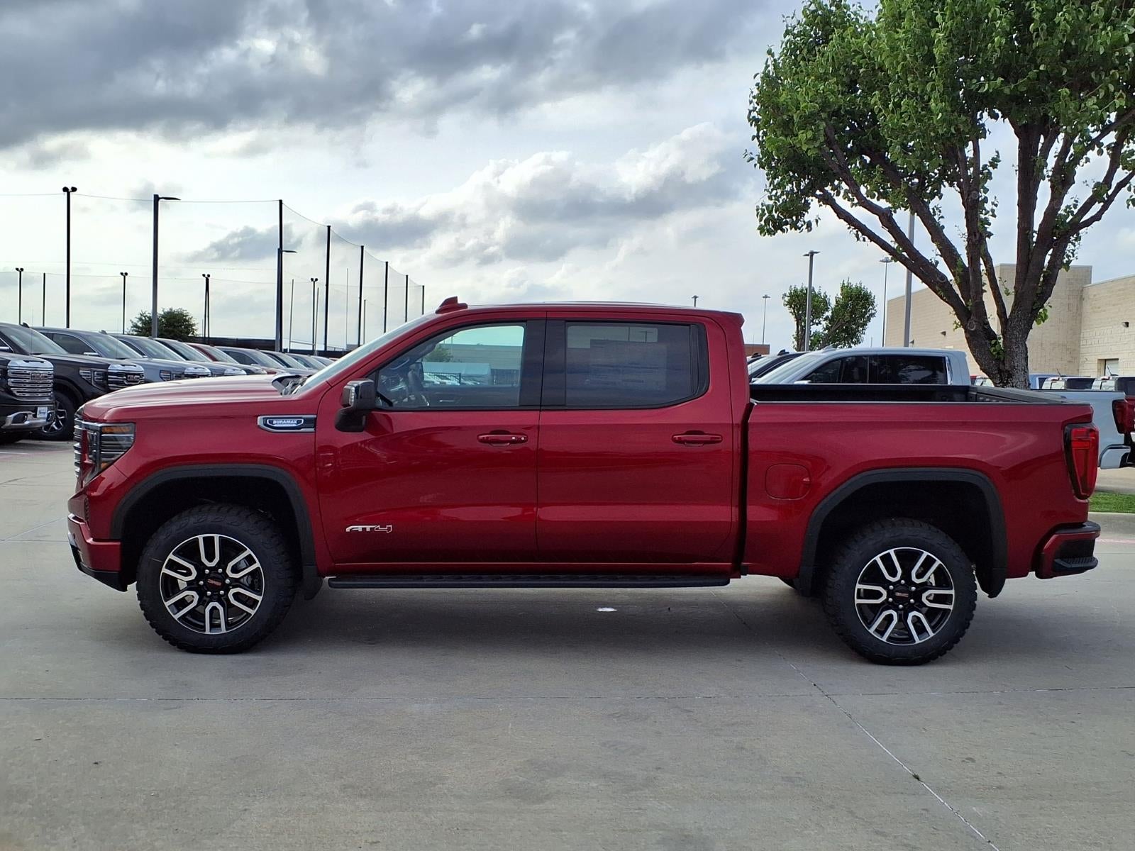 2026 GMC Sierra 1500 AT4 Crew Cab Short Box 4WD