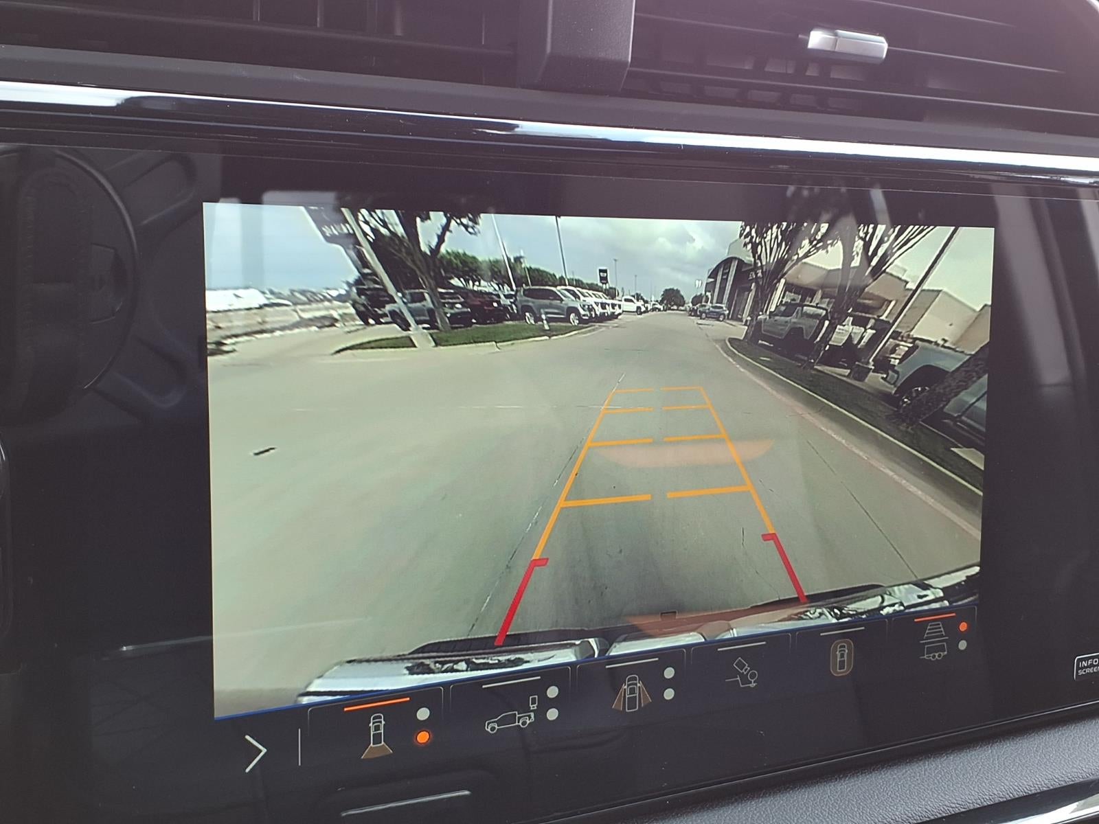 2026 GMC Sierra 1500 AT4 Crew Cab Short Box 4WD