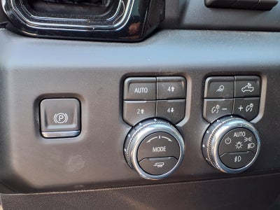 2026 GMC Sierra 1500 AT4 Crew Cab Short Box 4WD