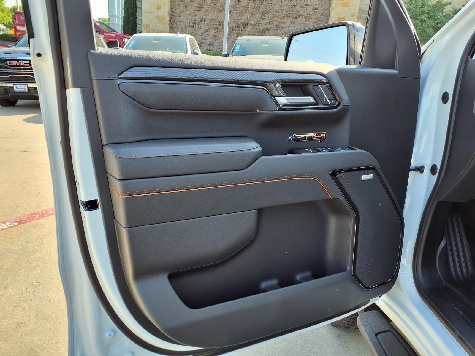 2026 GMC Sierra 1500 AT4 Crew Cab Short Box 4WD