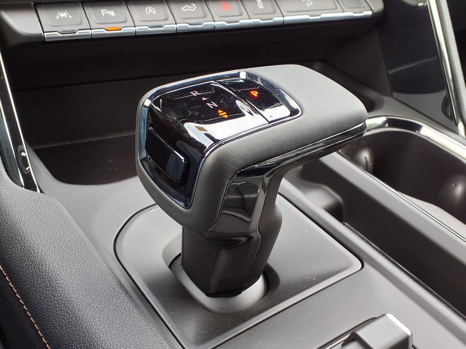 2026 GMC Sierra 1500 AT4 Crew Cab Short Box 4WD
