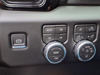 2026 GMC Sierra 1500 AT4 Crew Cab Short Box 4WD