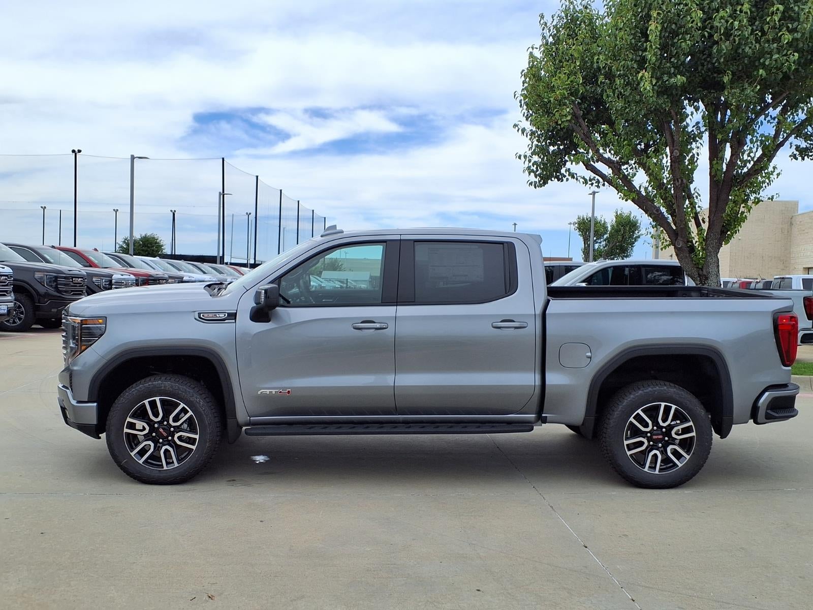 2026 GMC Sierra 1500 AT4 Crew Cab Short Box 4WD