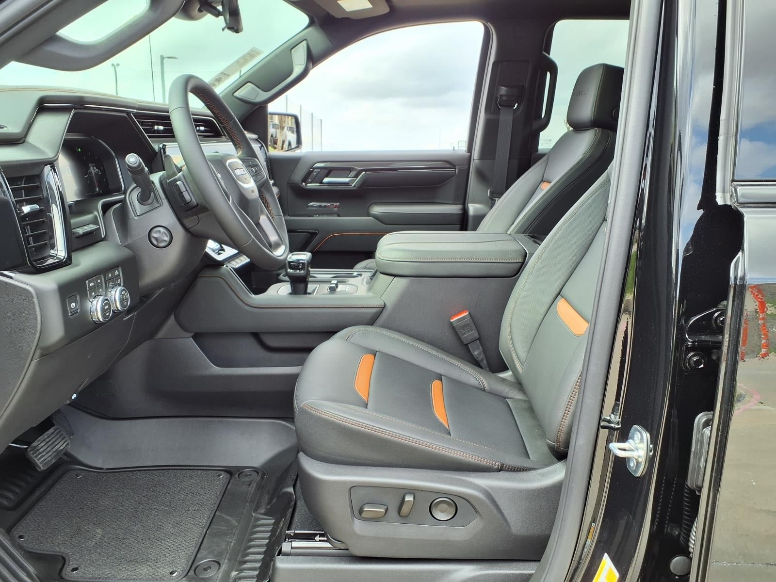 2026 GMC Sierra 1500 AT4 Crew Cab Short Box 4WD