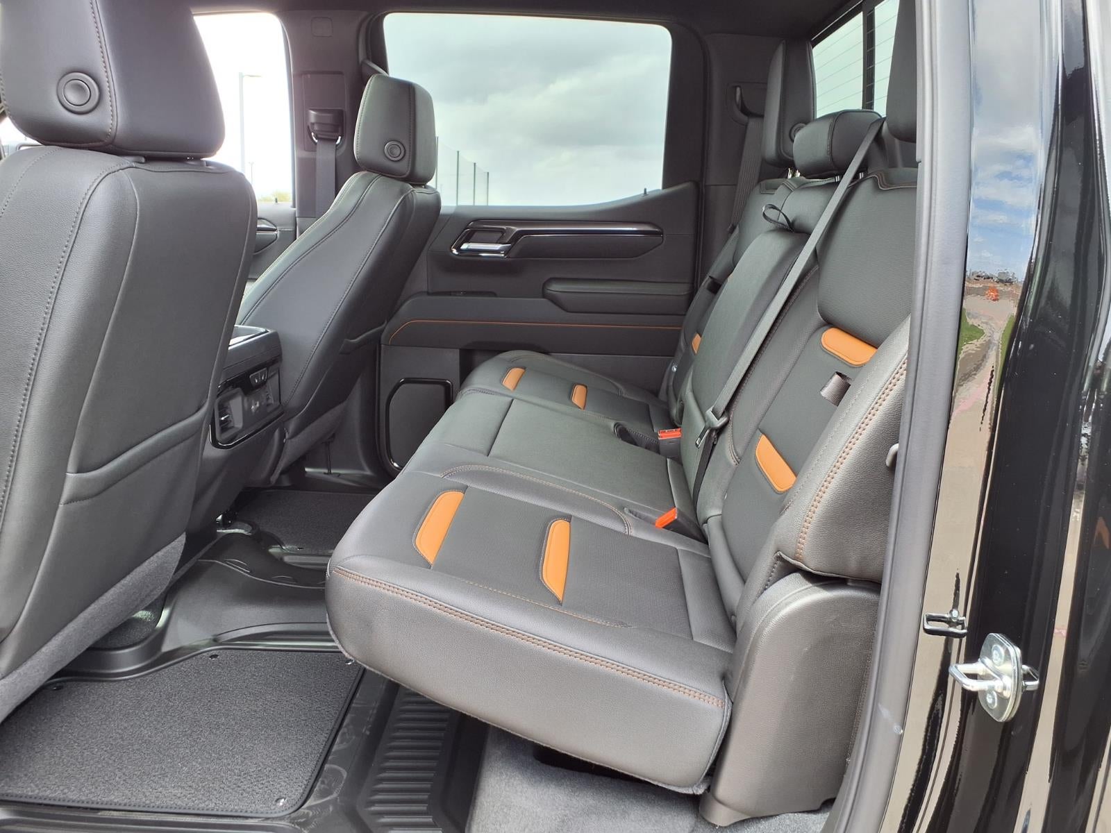 2026 GMC Sierra 1500 AT4 Crew Cab Short Box 4WD